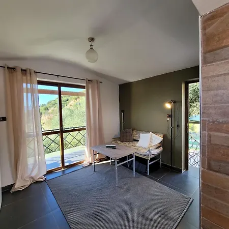 Appartement Rama Apt3 *